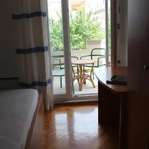 Pensión Sobe Dejan