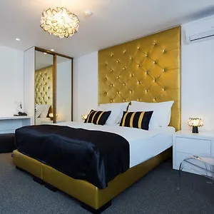Bed & Breakfast B Gold Luxury