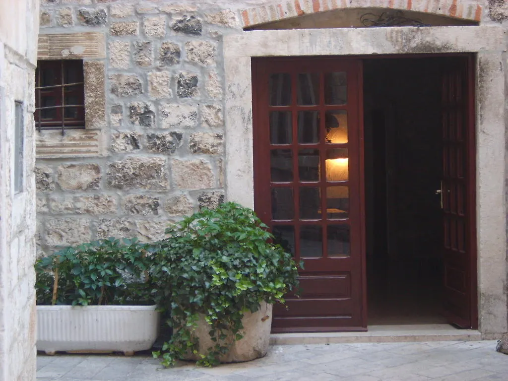 Rooms Roso Trogir