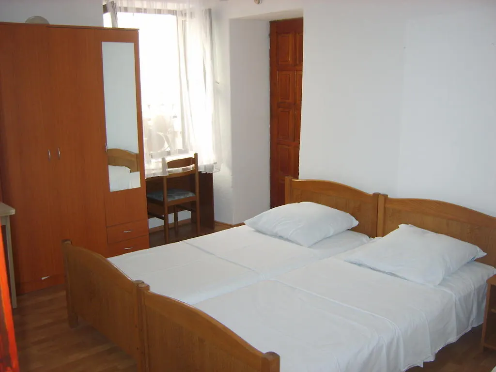 Rooms Roso Trogir